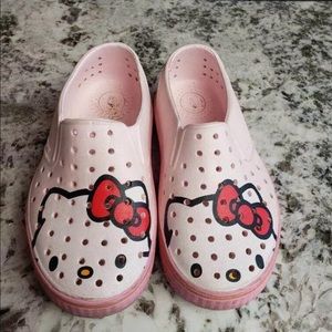 Native Shoes Hello Kitty Pink VGUC Toddler 11 RARE